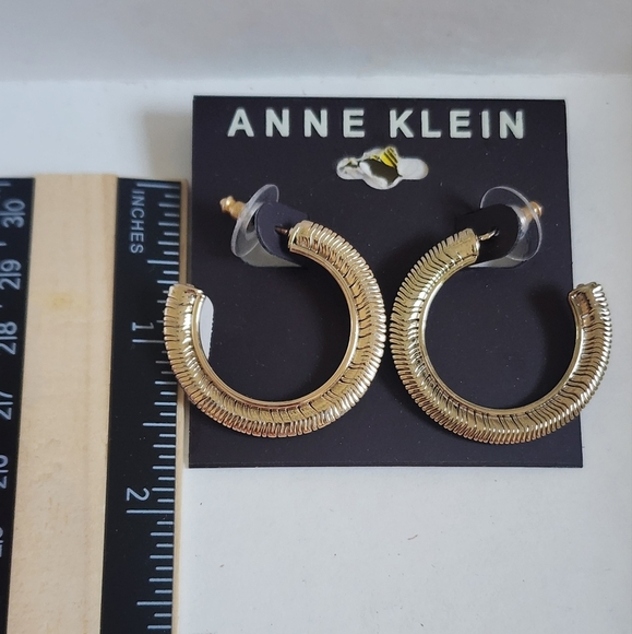 NWT Anne Klein Gold Hoop Stud Earrings - Picture 11 of 12